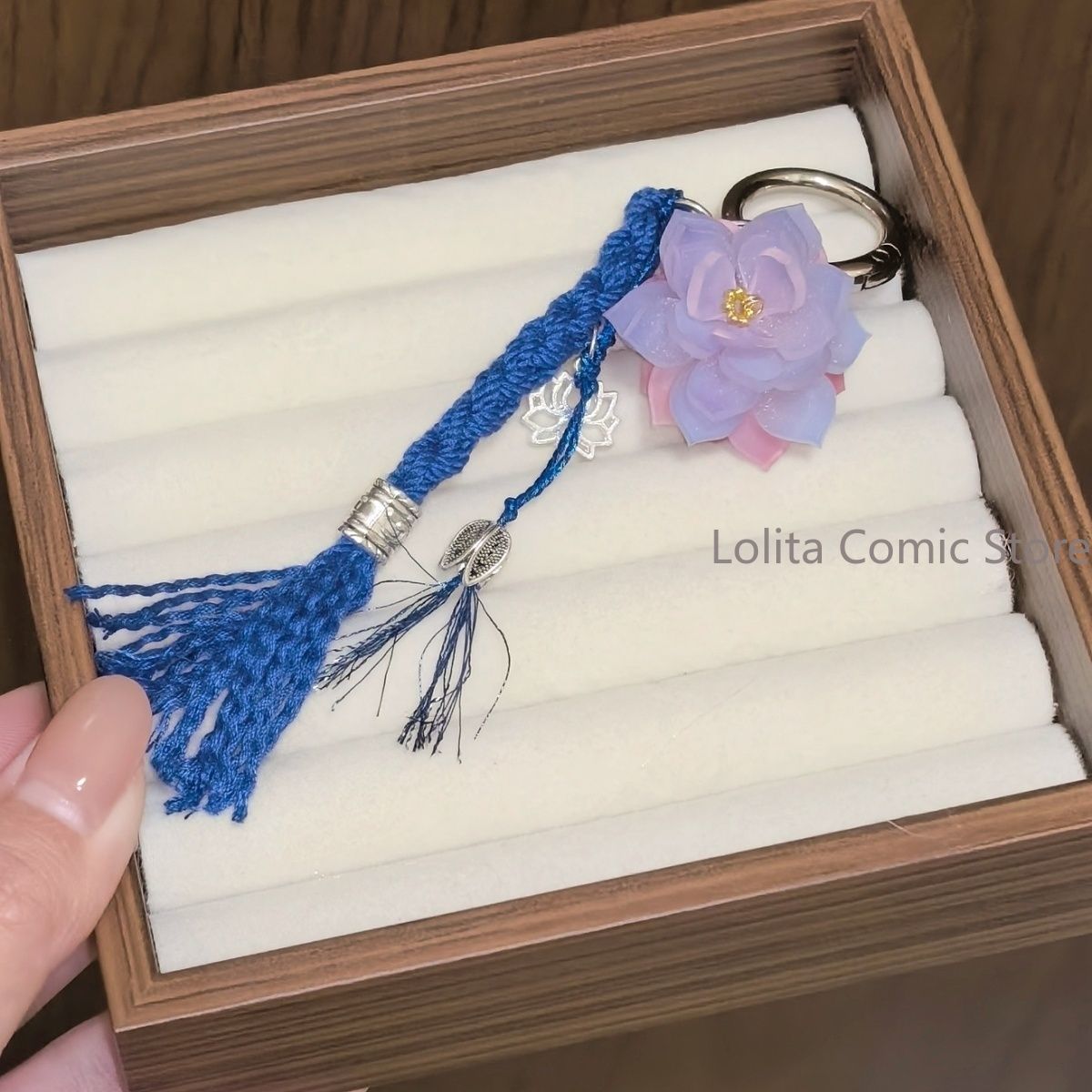 Anime Love and Deepspace Caleb - Phone Accessories Chain incelemesi ve fiyatı