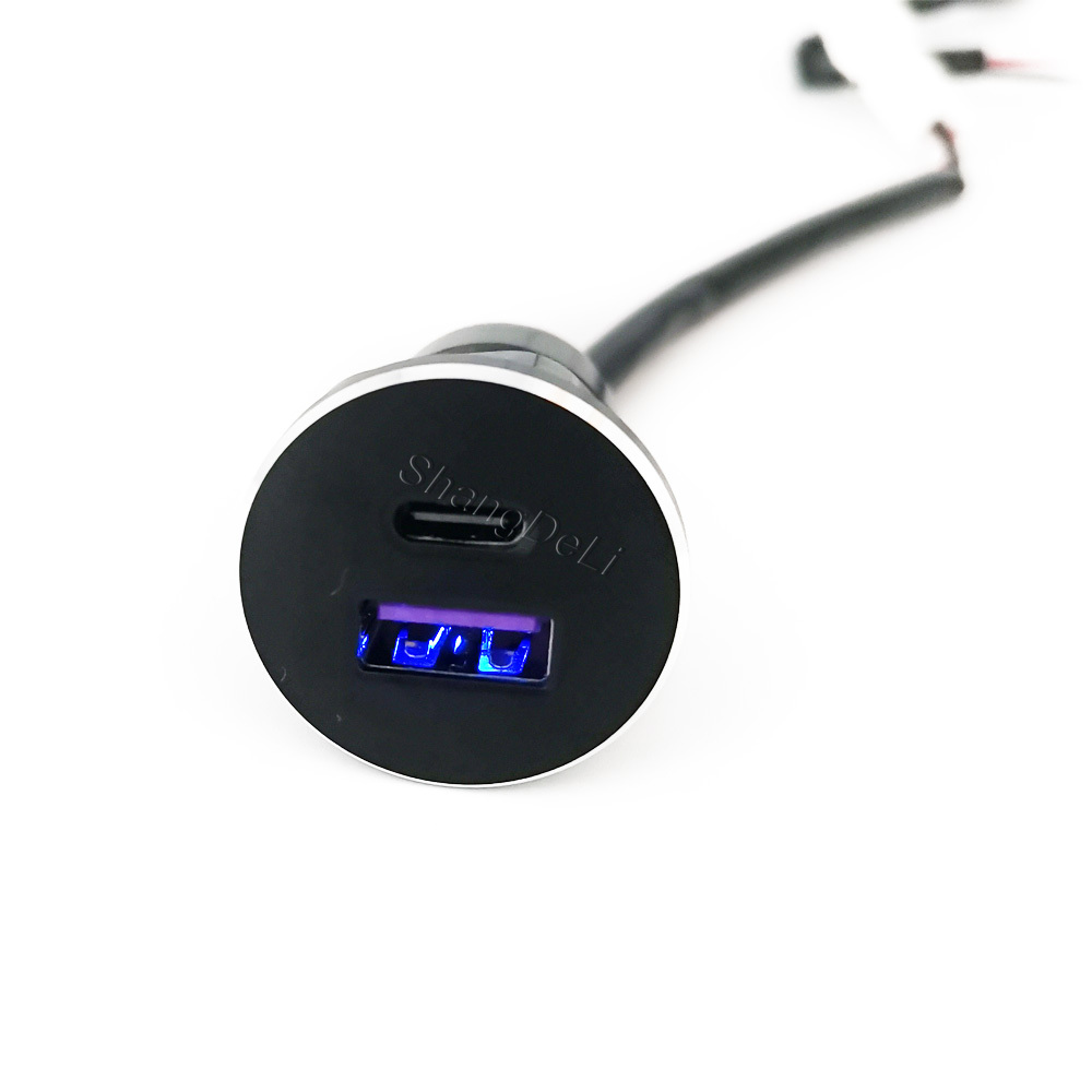 BLue LED Light Car PD Type C Q - Usb C Hub incelemesi ve fiyatı